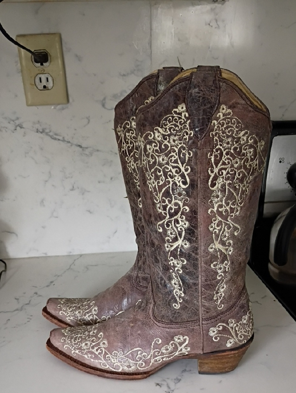 Corral  Leather Vintage-Inspired Western Boots